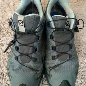 Salomon Gray and Green Goretex Trail Running Shoes